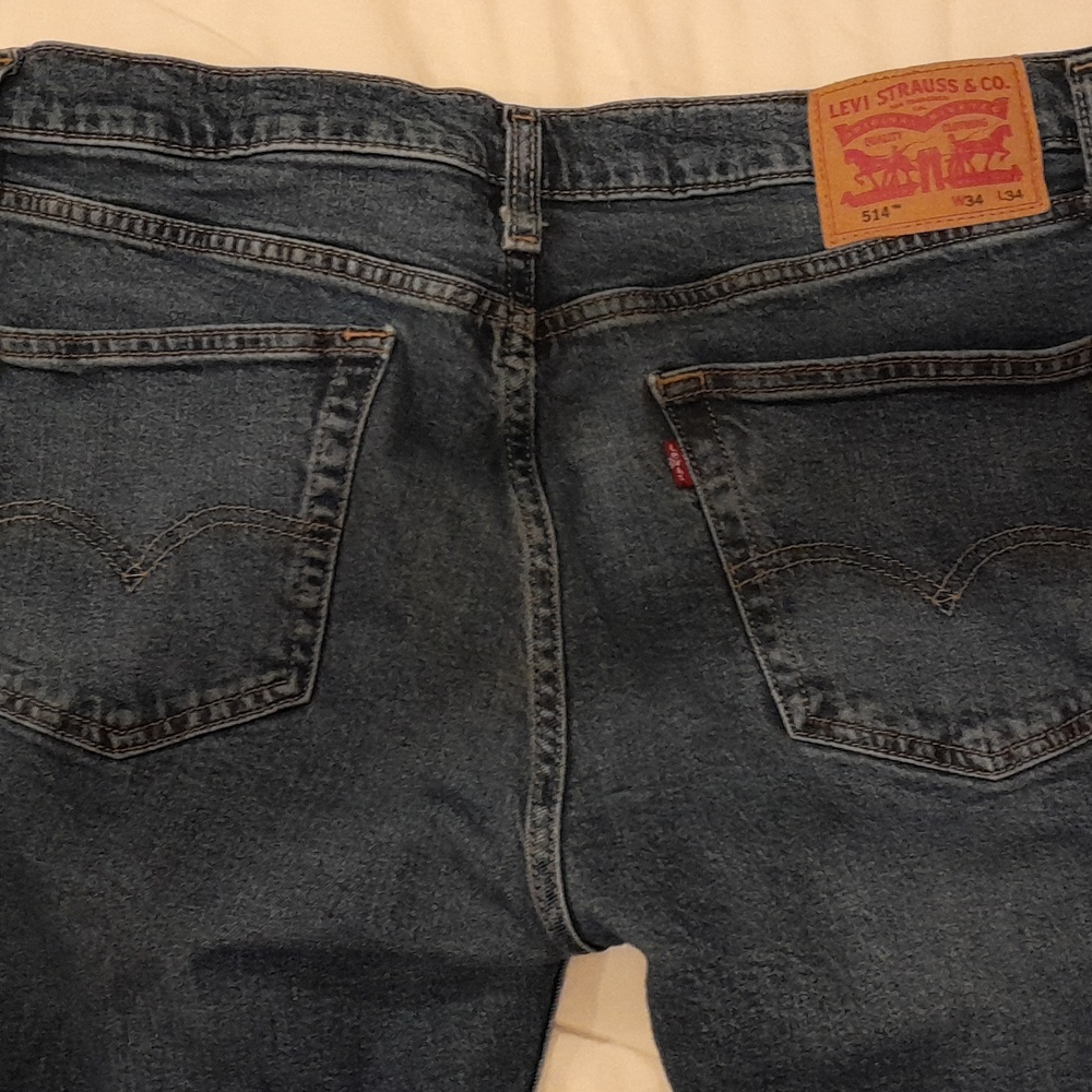 Levi's 514 a ize 34x34 NWOT